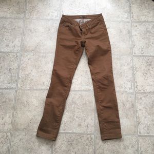⬇️ Prana Kara jean organic cotton size 4/27 EUC